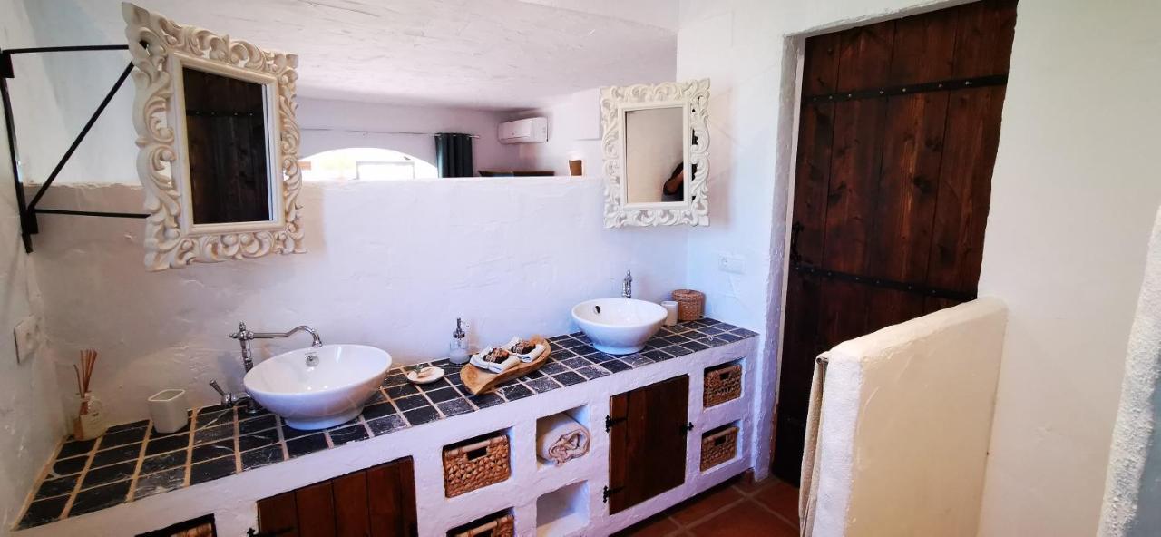 Roca Verde, Boutique Bed & Breakfast (Adults Only) 알하우린데라토레 외부 사진