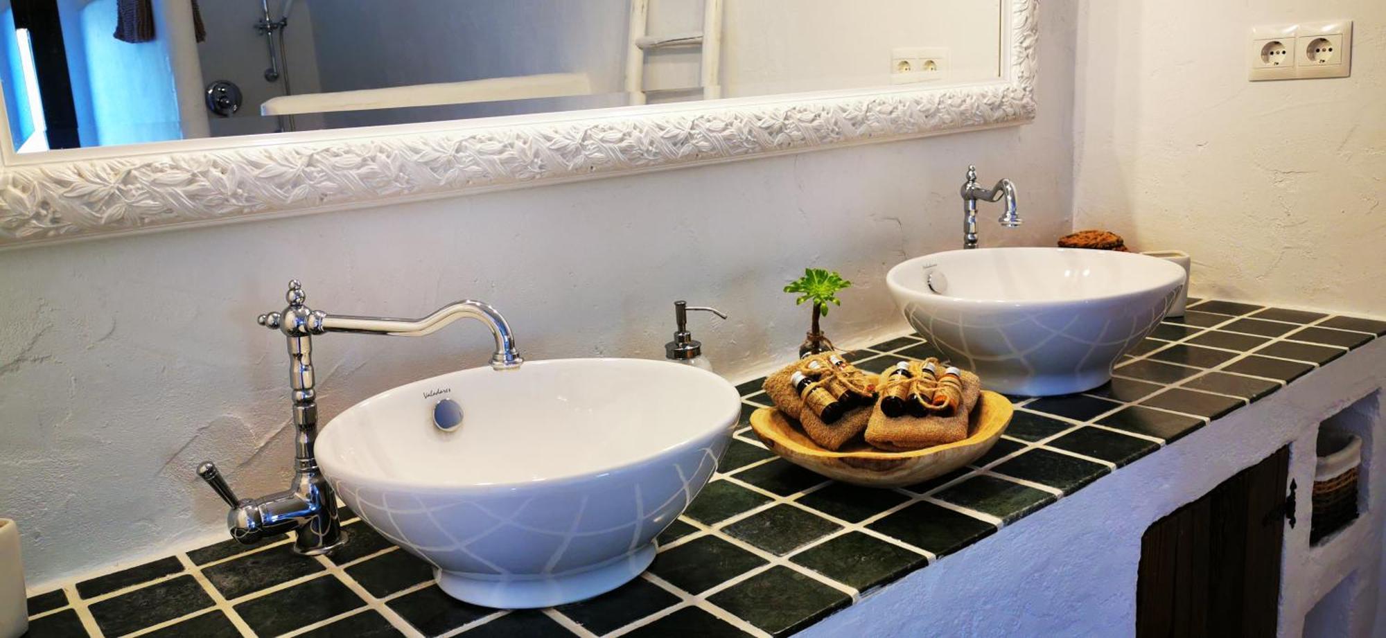 Roca Verde, Boutique Bed & Breakfast (Adults Only) 알하우린데라토레 객실 사진